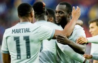 man utd ban dut daley blind cho ajax voi gia hoi