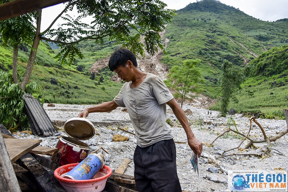 tung nun sau con lu du