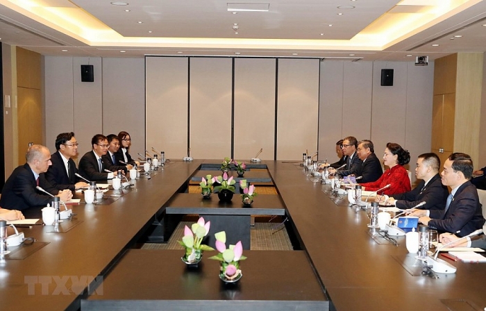 Chủ tịch Quốc hội Nguyễn Thị Kim Ngân tiếp các doanh nghiệp Trung Quốc chu tich quoc hoi nguyen thi kim ngan tiep cac doanh nghiep trung quoc