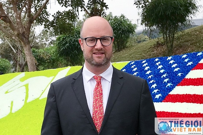 Giám đốc AmCham: Không quá lo ngại với phát biểu của Tổng thống Trump về Việt Nam giam doc amcham phat bieu cua tong thong trump ve viet nam khong dang lo ngai