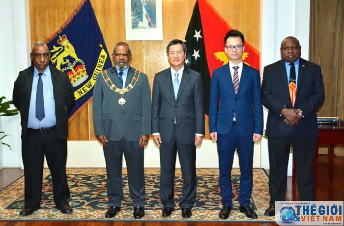 dai su pham vinh quang trinh thu uy nhiem len toan quyen papua new guinea