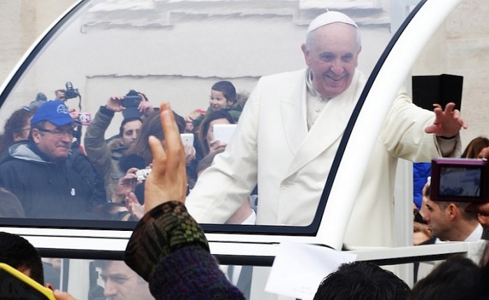 dau an giao hoang francis trong quyen luc so