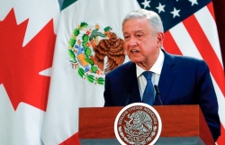 Tổng thống Mexico thăm Mỹ: Lạ mà không lạ