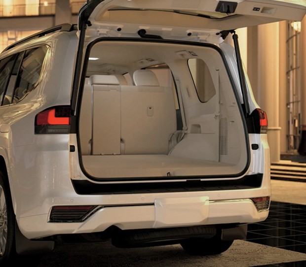 Khoang hành lý của xe. (Nguồn: TMV)