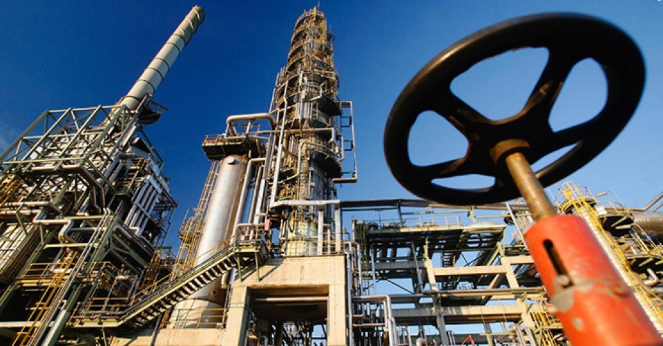 gia dau the gioi dao chieu di len