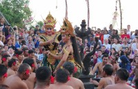 sap co le hoi van hoa tho cam viet nam