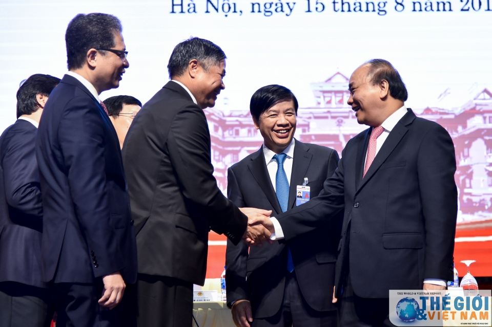 mot so hinh anh tai phien hop day manh phuong huong doi ngoai