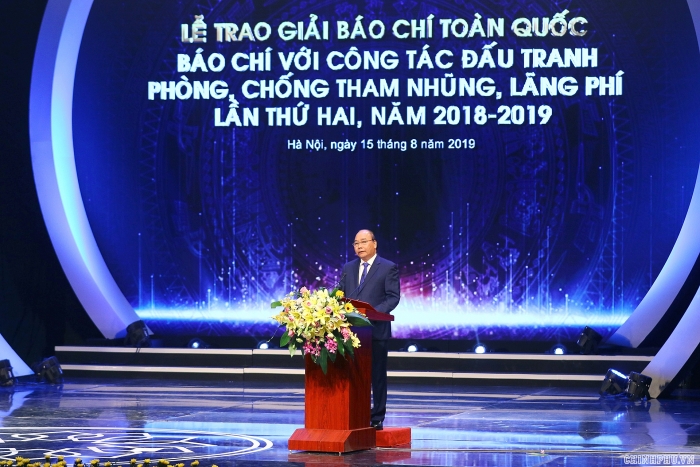 thu tuong ky vong vai tro cua bao chi trong chong tham nhung