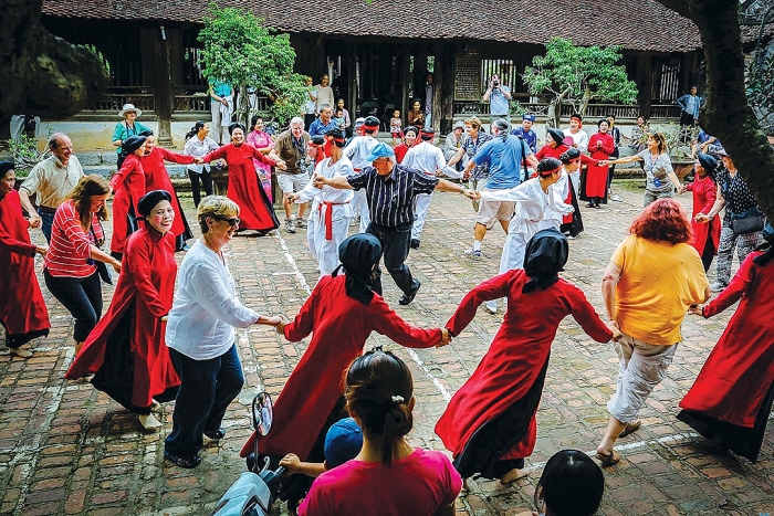 lan toa lan dieu xoan