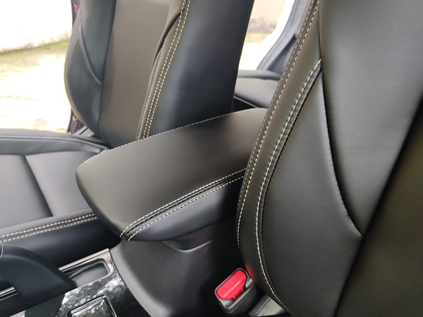 Nên bọc ghế xe ô tô bằng loại da nào?