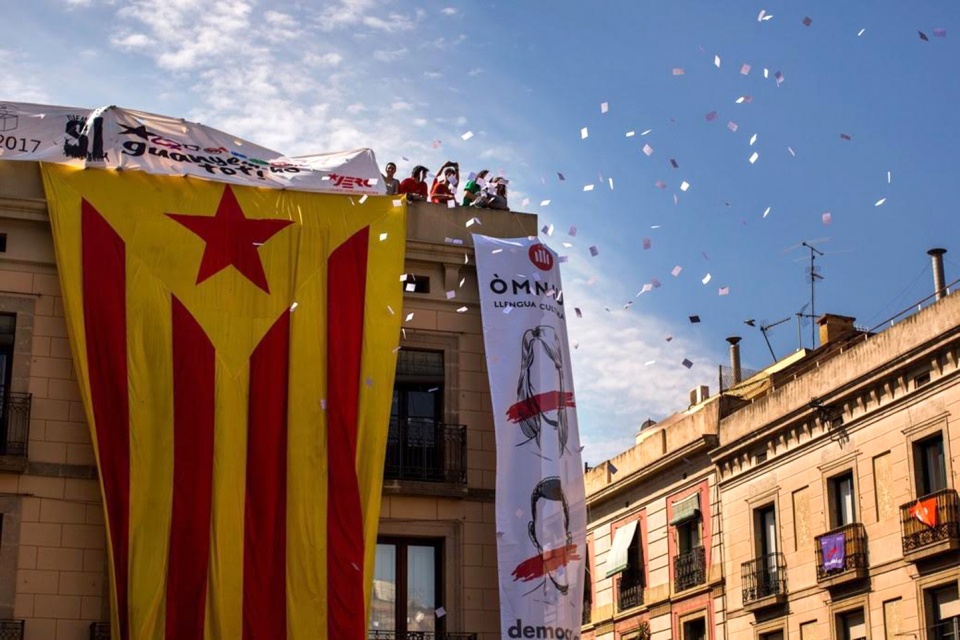 Tây Ban Nha không đối thoại nếu Catalonia vẫn đòi độc lập tay ban nha khong doi thoai neu catalonia van doi doc lap