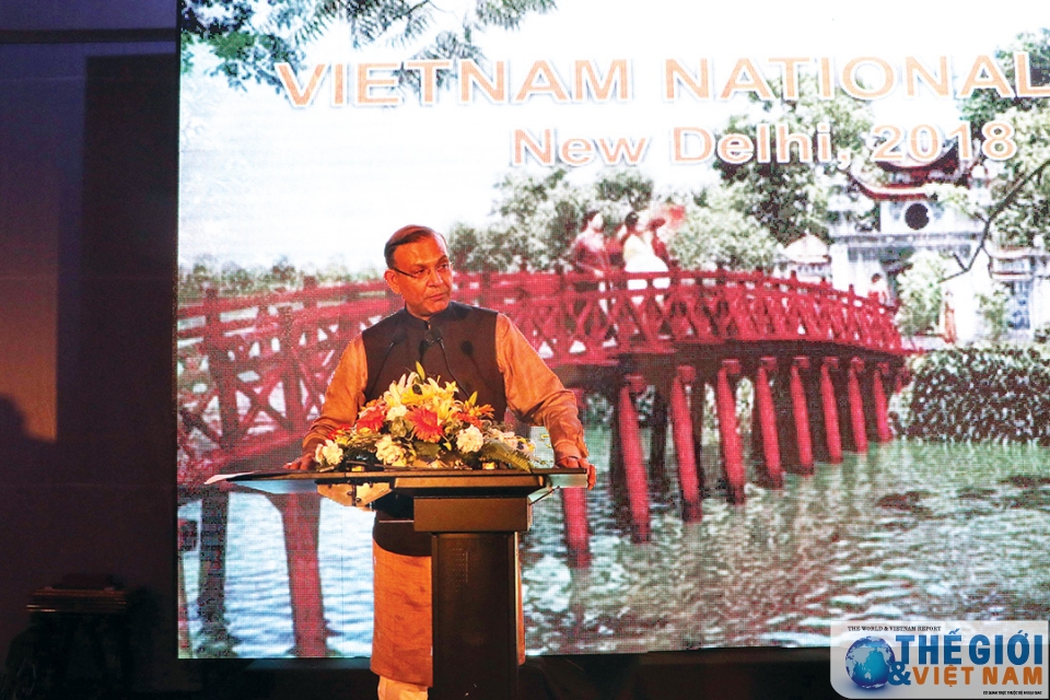 trang trong ky niem 73 nam quoc khanh viet nam tai an do