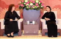 trang trong to chuc le vieng chu tich nuoc tran dai quang tai mozambique