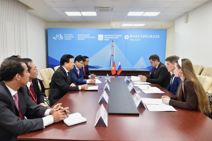 pho thu tuong trinh dinh dung tiep thong doc tinh primorie oleg kozhemiako