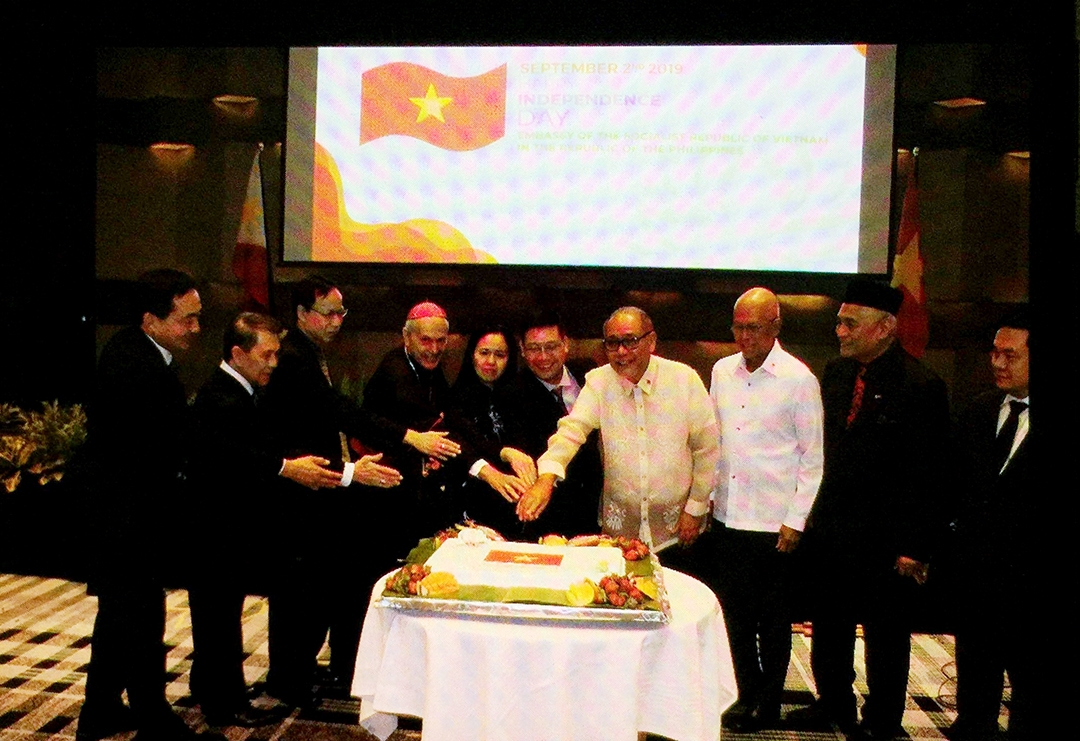 Kỷ niệm lần thứ 74 Quốc khánh 2/9 tại Philippines ky niem lan thu 74 quoc khanh 29 tai philippines
