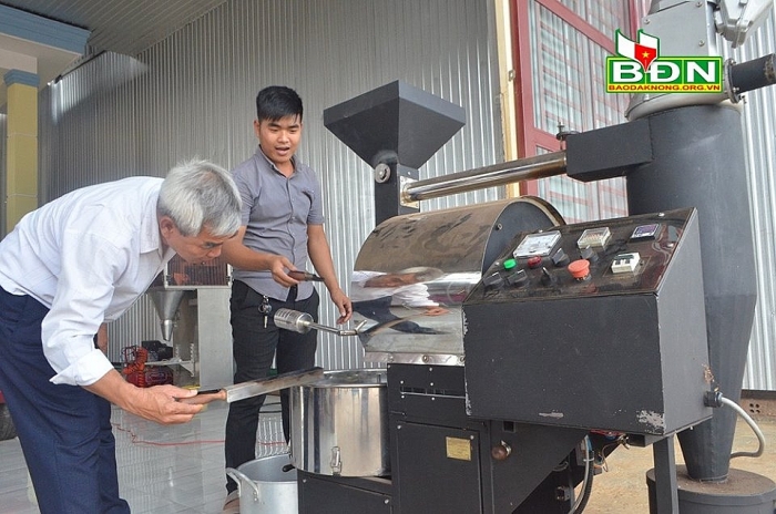 Điều làm nên thương hiệu cà phê Bốn Hiệp dieu lam nen thuong hieu ca phe bon hiep