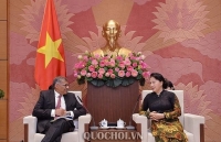 Chủ tịch Quốc hội Nguyễn Thị Kim Ngân tiếp Chánh án Tòa án Tối cao Singapore