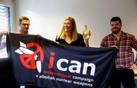 hua hen nhieu bat ngo trong mua nobel nam nay