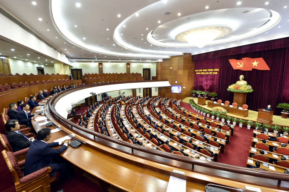 be mac hoi nghi trung uong 8 khoa xii