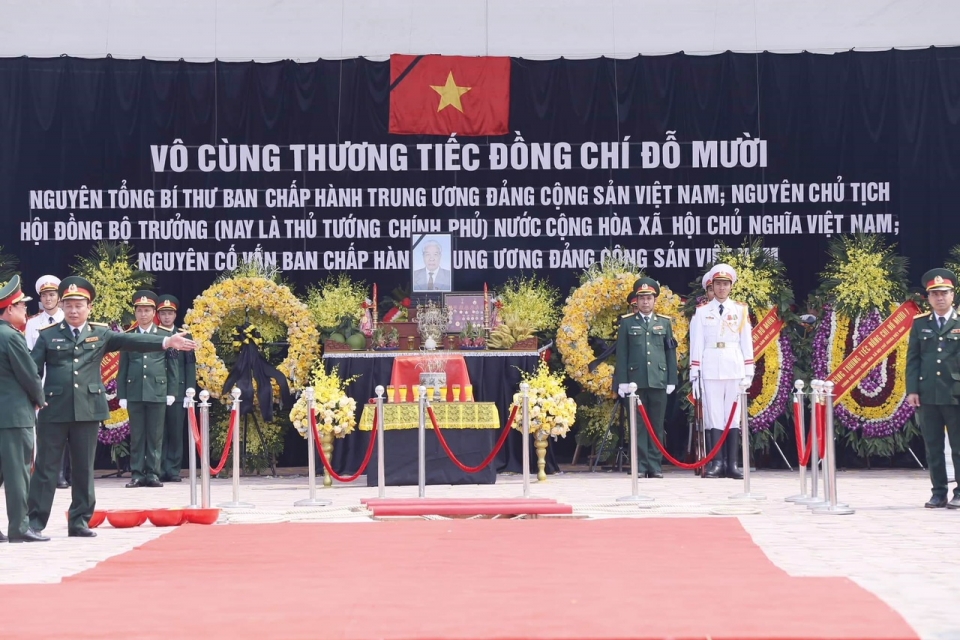 loi cam on cua ban le tang nha nuoc va gia dinh nguyen tong bi thu do muoi