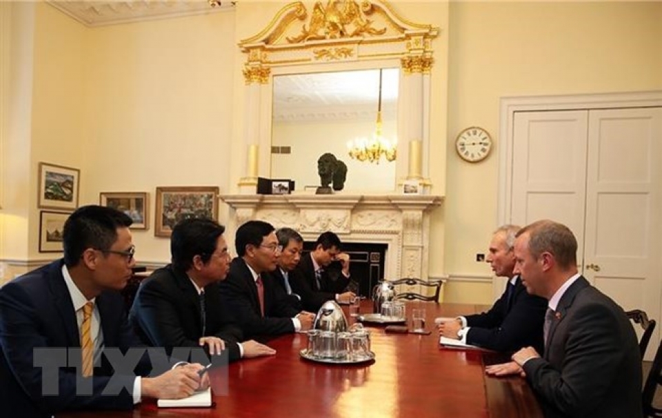 khang dinh tam quan trong trong quan he viet nam anh