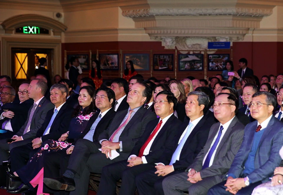 ky niem 45 nam thiet lap quan he ngoai giao viet anh