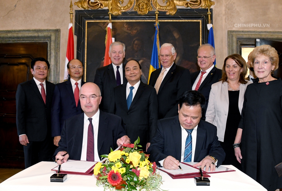 thu tuong nguyen xuan phuc cuoc song tro nen y nghia khi co hoai bao khat vong cong hien