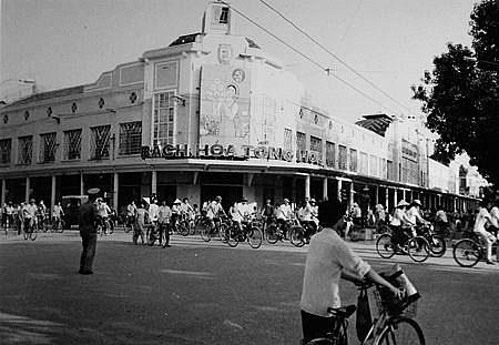 Thủ đô thời mũ rơm và tem phiếu nho ve mot ha noi xua