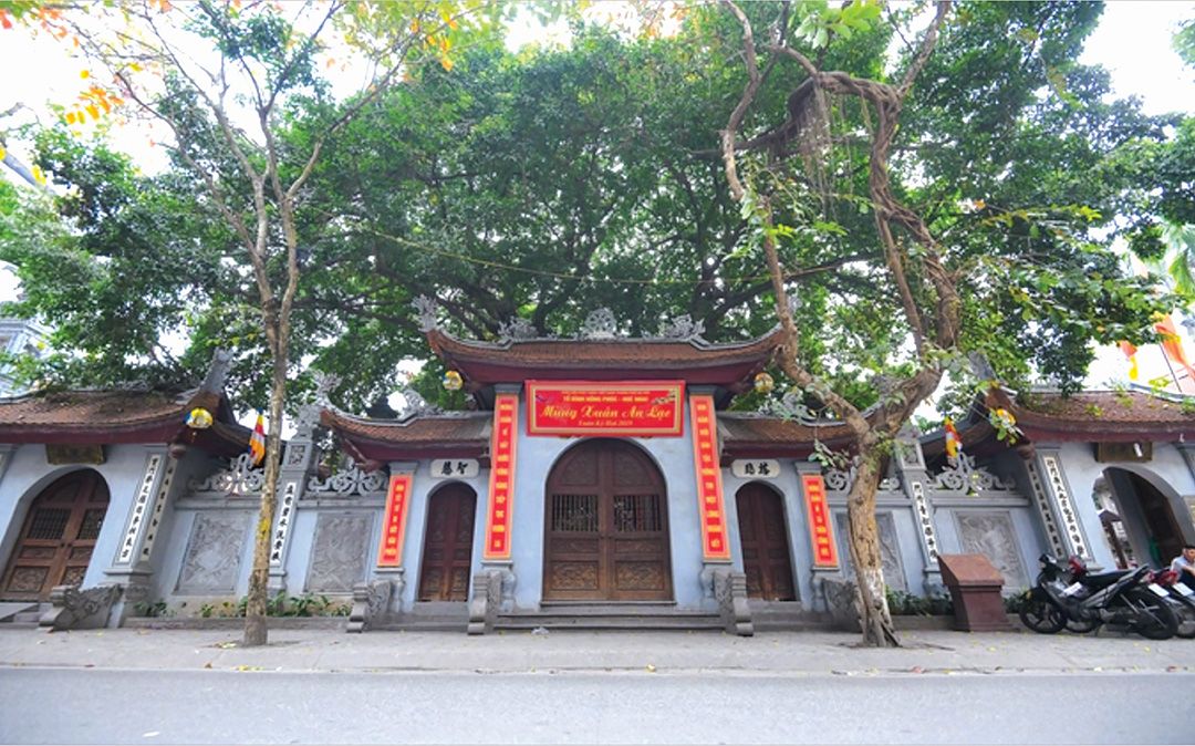 Nhà văn hóa Hữu Ngọc: Bảo vật của chùa Hồng Phúc nha van hoa huu ngoc bao vat cua chua hong phuc