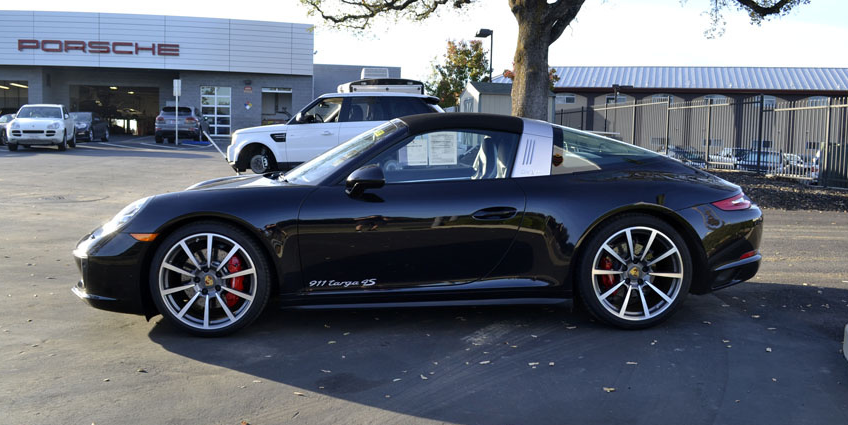 Bảng giá xe ô tô Porsche mới nhất tại Việt Nam tháng 10/2020 Bảng giá xe ô tô Porsche mới nhất tại Việt Nam tháng 10/2020