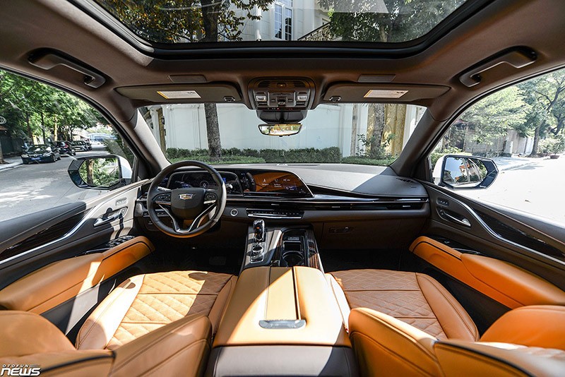 Cadillac Escalade ESV máy dầu về Việt Nam trị giá 8,5 tỷ đồng Cadillac Escalade ESV máy dầu về Việt Nam trị giá 8,5 tỷ đồng