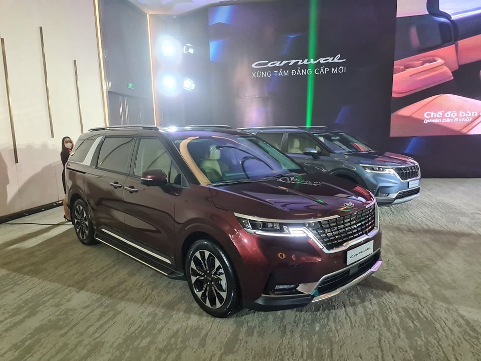 Cập nhật bảng giá Kia Carnival 2022 tháng 10/2022 Cập nhật bảng giá Kia Carnival 2022 tháng 10/2022