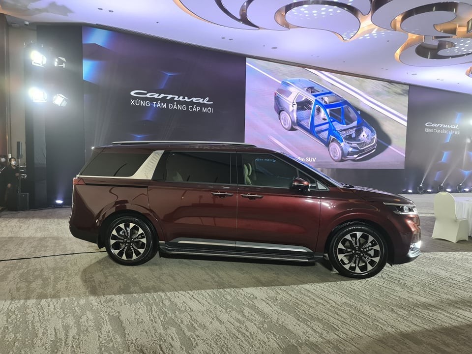 Cập nhật bảng giá Kia Carnival 2022 tháng 10/2022 Cập nhật bảng giá Kia Carnival 2022 tháng 10/2022