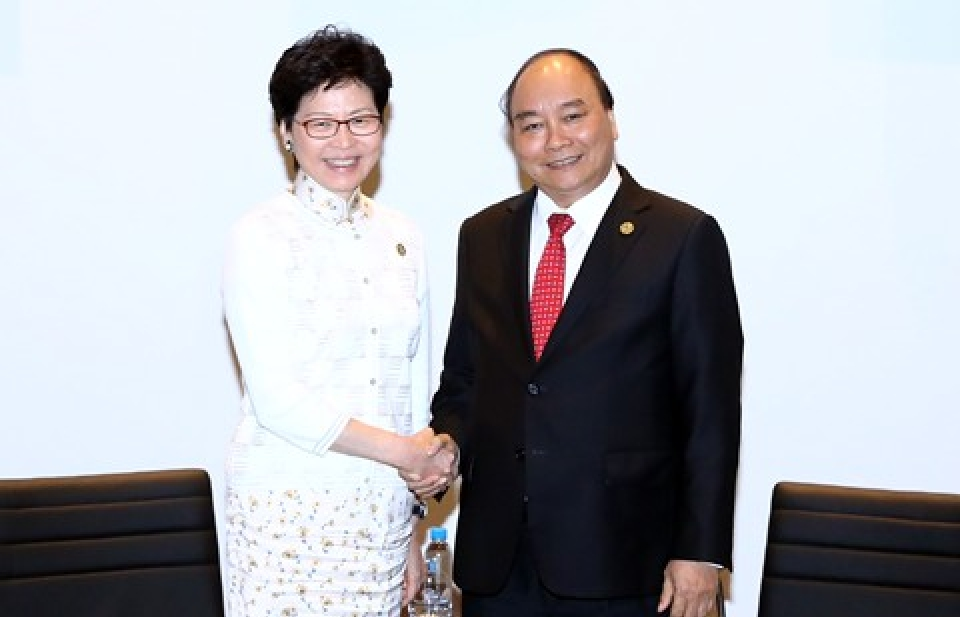 Thủ tướng Nguyễn Xuân Phúc gặp gỡ một số trưởng đoàn dự Hội nghị APEC 2018