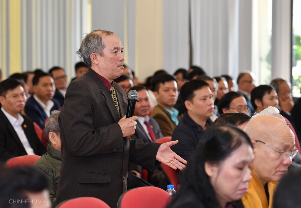 thu tuong nguyen xuan phuc khong de tham nhung vat lam phien long nguoi dan