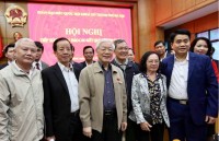 tong bi thu chu tich nuoc chu tri cuoc hop thuong truc tieu ban van kien dai hoi xiii cua dang