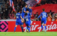 neu muon vo dich aff cup 2018 doi tuyen viet nam can vuot qua dop lon