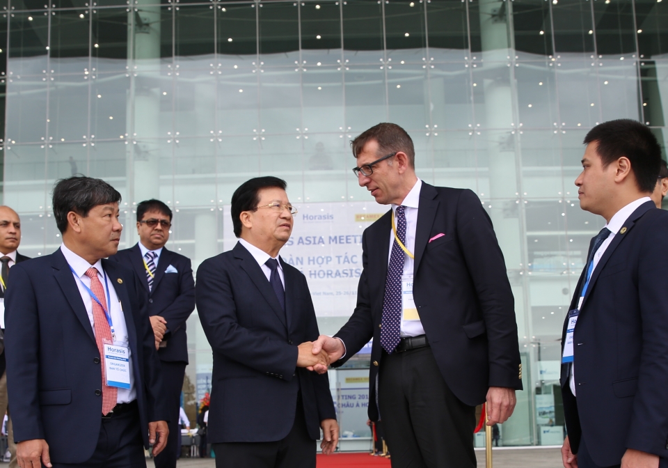 Việt Nam cam kết tạo môi trường kinh doanh thuận lợi hơn viet nam cam ket tao moi truong kinh doanh thuan loi hon