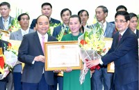 thu tuong nguyen xuan phuc tiep chu tich hoi lien lac voi nguoi viet nam o nuoc ngoai