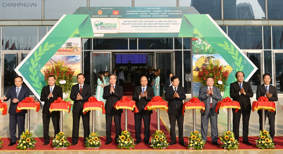 khai mac hoi nghi 10 nam thuc hien nghi quyet trung uong 7 khoa x