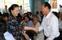 chu tich quoc hoi gap mat cac gia dinh da van hoa viet han tai busan