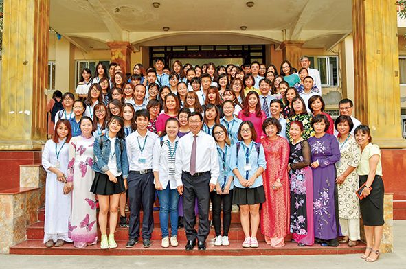 60 nam hoc vien ngoai giao qua nhung buc anh