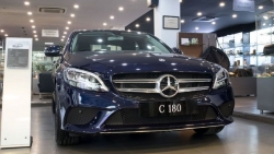 Giá xe Mercedes E180 mới nhất Việt Nam tháng 11/2020