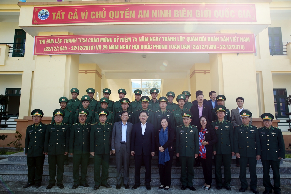 pho thu tuong chinh phu vuong dinh hue tham va lam viec tai lai chau