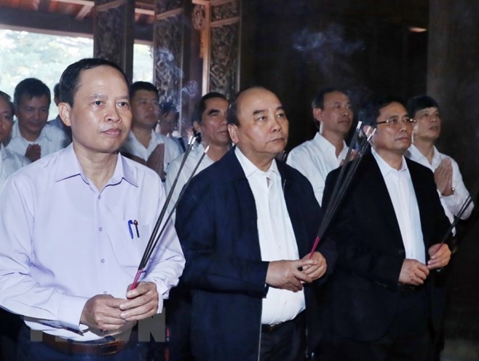 thu tuong dang huong tai khu di tich quoc gia dac biet lam kinh