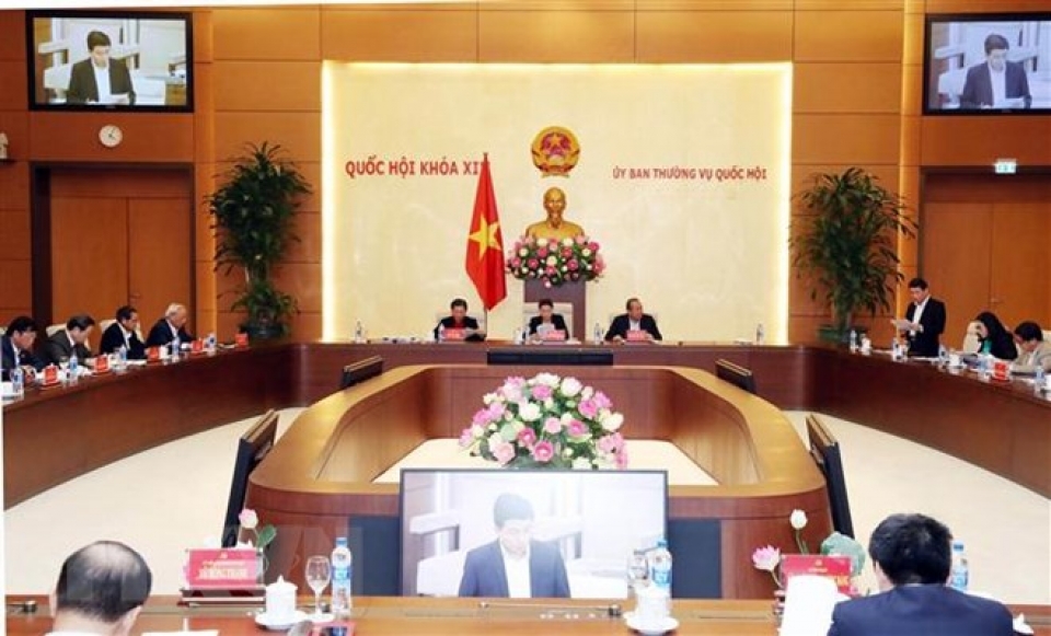 Đoàn kiểm tra của Bộ Chính trị thông báo kết quả về Đảng đoàn Quốc hội doan kiem tra cua bo chinh tri thong bao ket qua ve dang doan quoc hoi