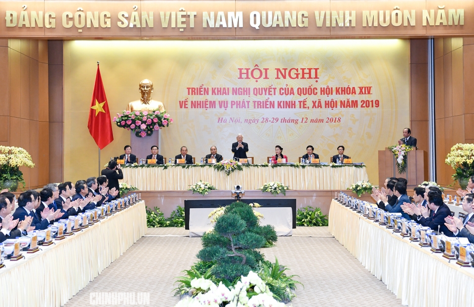nen tang de kinh te xa hoi dat nuoc but pha trong nam 2019