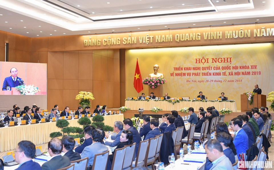 thu tuong nguyen xuan phuc chong tham nhung khong co nghia la kim ham su phat trien