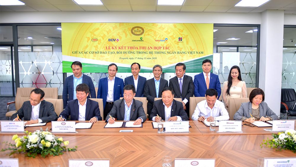 Đổi mới công tác nghiên cứu khoa học - Tạo động lực và nâng cao chất lượng nguồn nhân lực tại Vietcombank