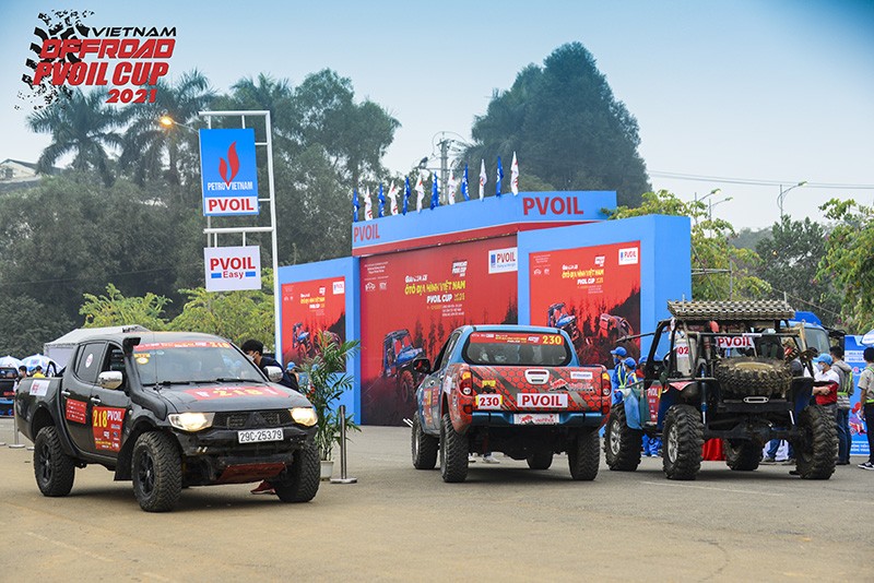 Giải đua xe ô tô địa hình lớn nhất Việt Nam 2021 chính thức khởi tranh